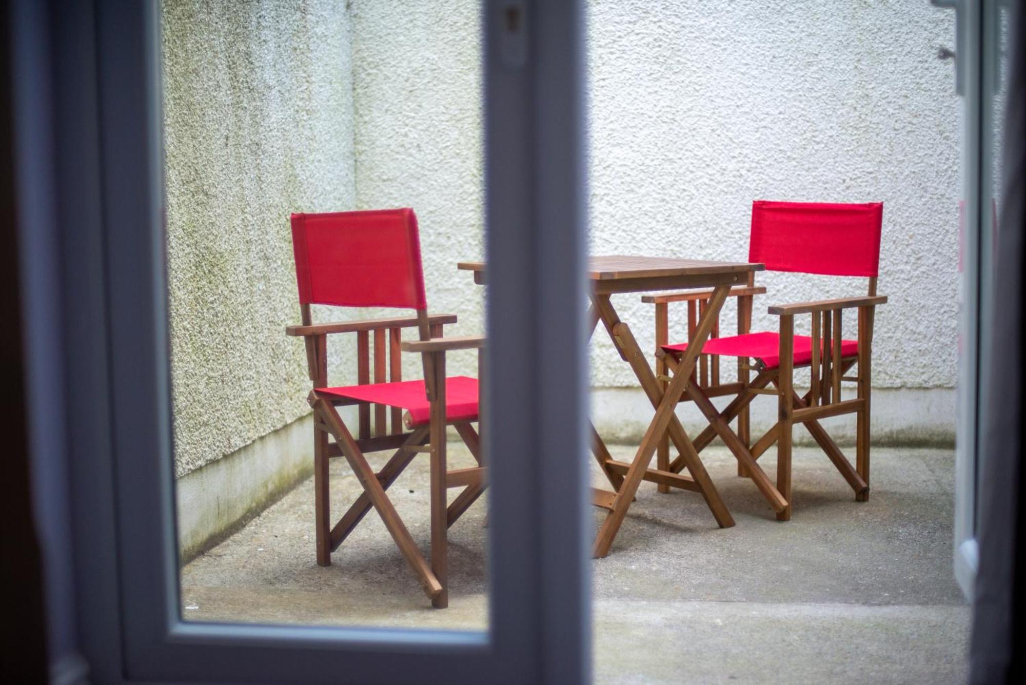 Tenby Town Centre Romantic Retreat Apartment For 2 מראה חיצוני תמונה